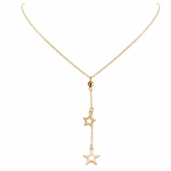 Gold Star Pendant Necklace - Picture 3 of 6